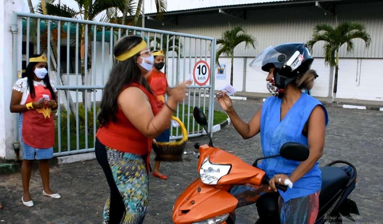 Camacã: Secretaria de Assistência Social homenageia as mulheres funcionárias da Fábrica
